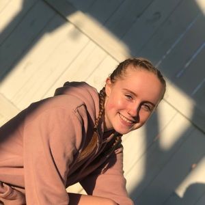 Meet your Posher, Kay